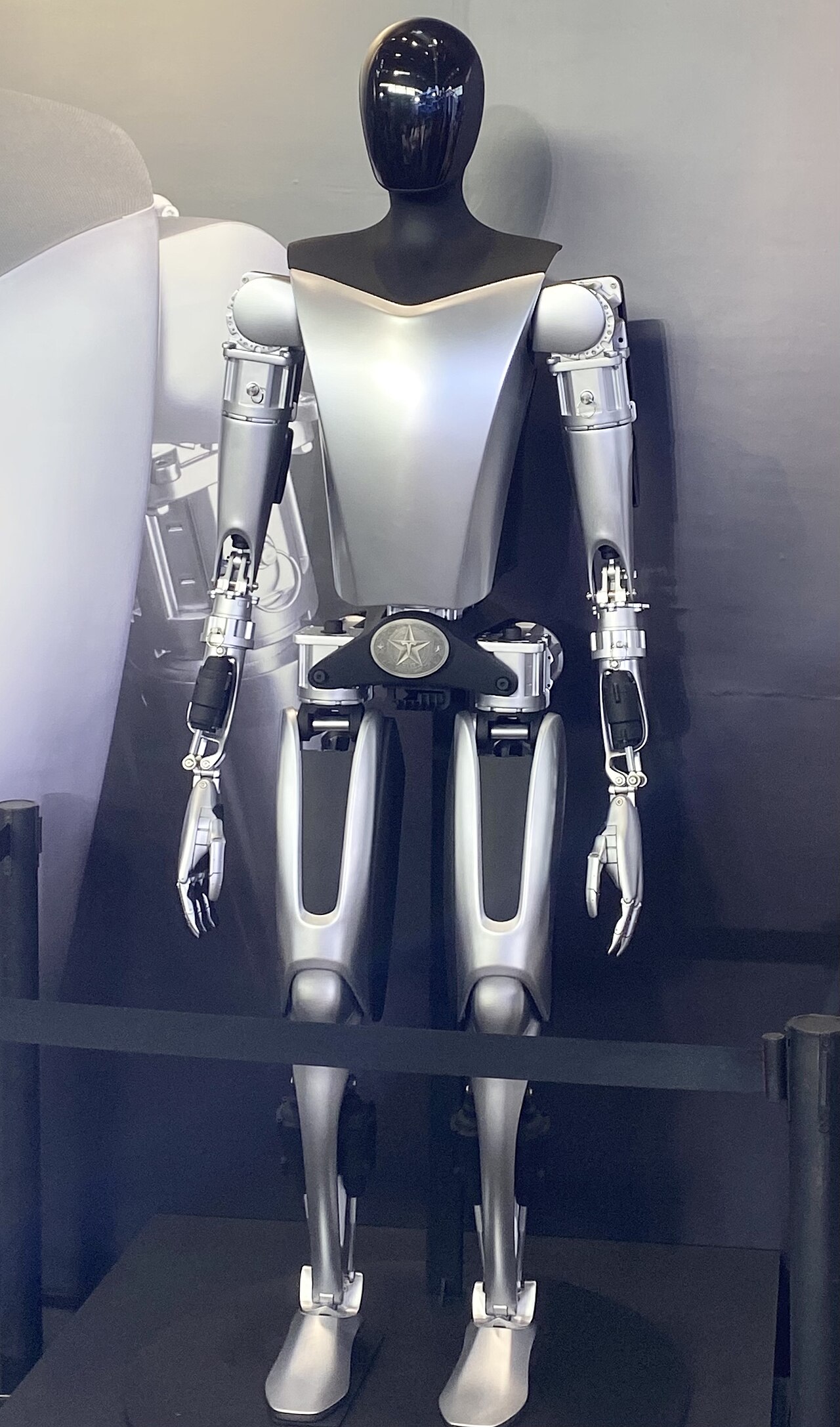 Tesla Optimus robot