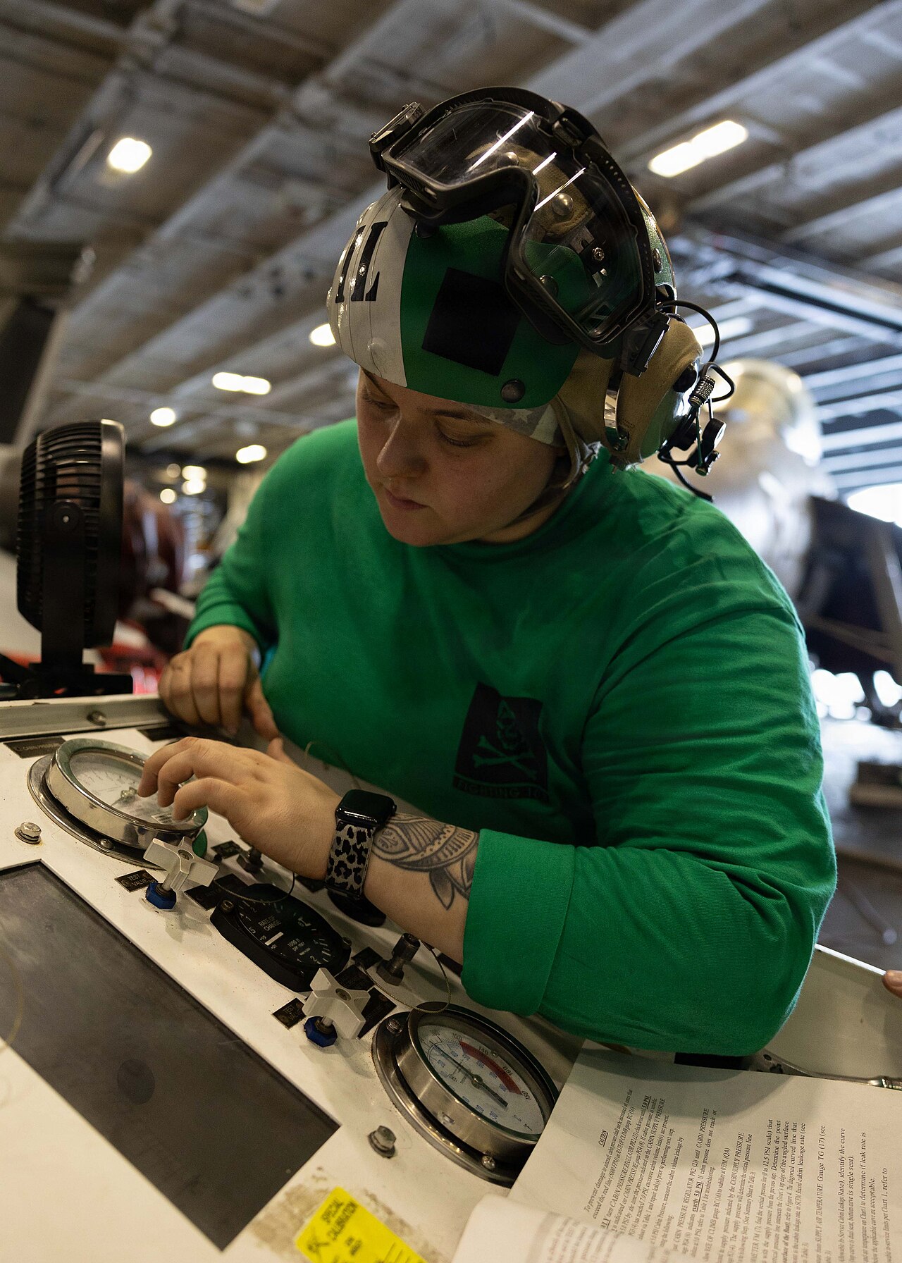 aircraft cabin maintenance