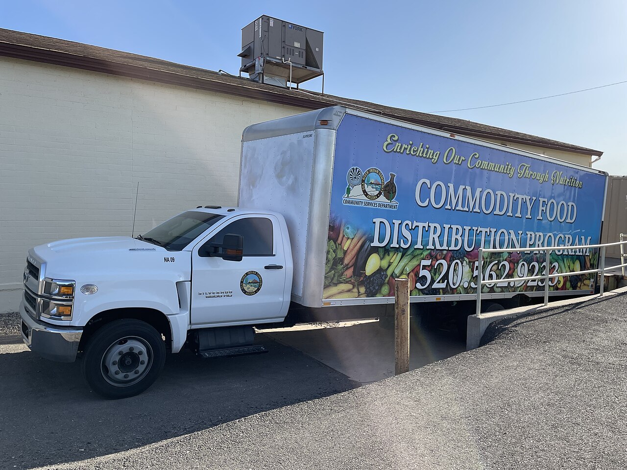 medium duty delivery truck distribution center