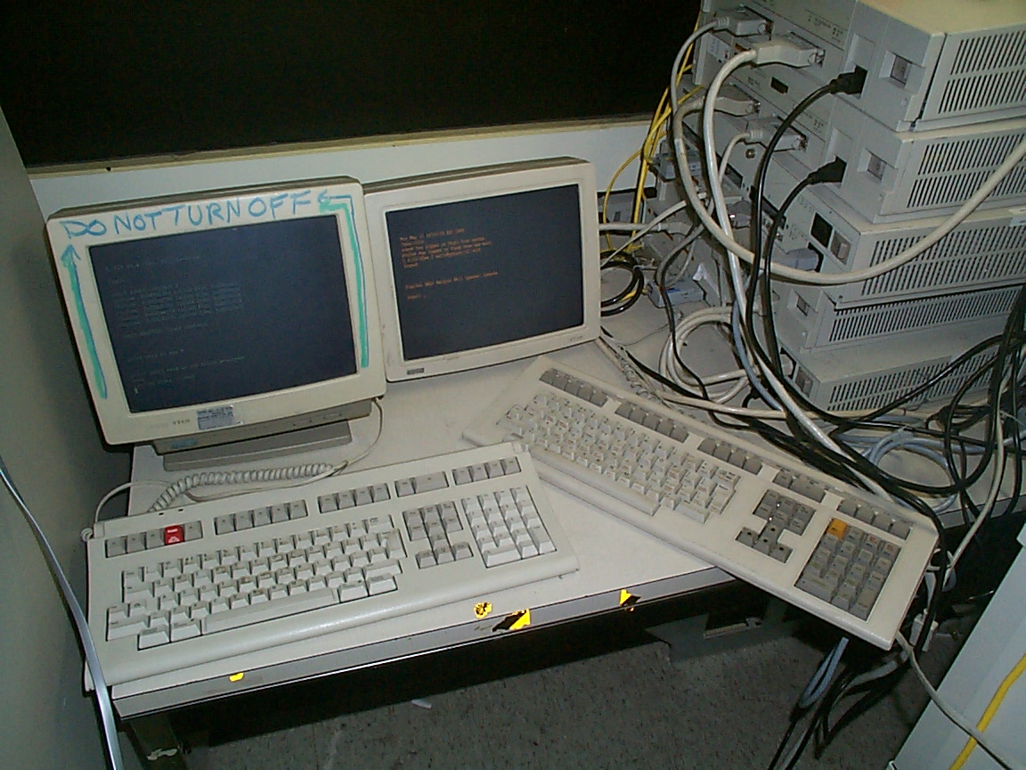 computer terminal server room